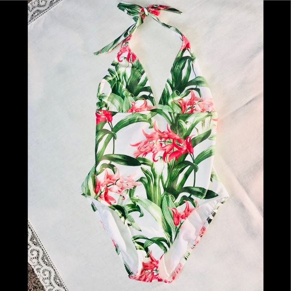 Catalina Other - EUC GORGEOUS floral one piece swimsuit. Sz S (4/6)